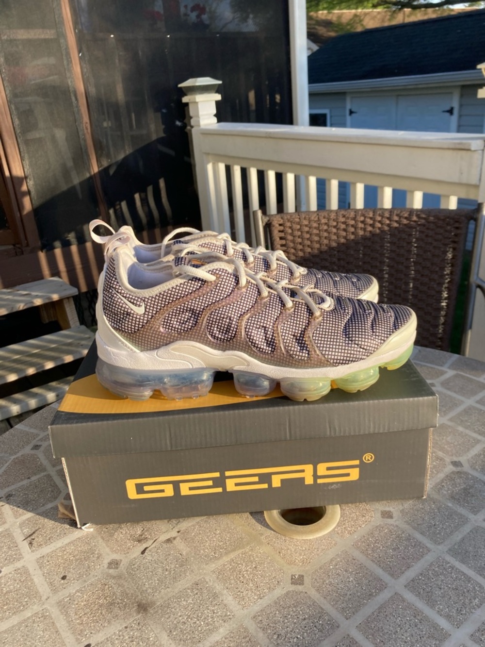 Nike Vapormax Plus Grid Print size 9.5 mens